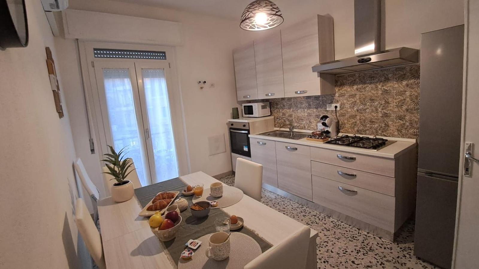 Giomari House Leilighet Cagliari Eksteriør bilde